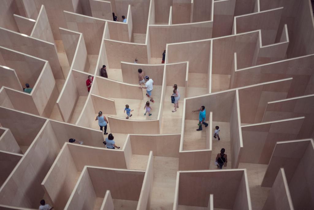 The Product-Program Manager Dilemma: Navigating the Maze and Shaping the Future (Part&nbsp;2)
